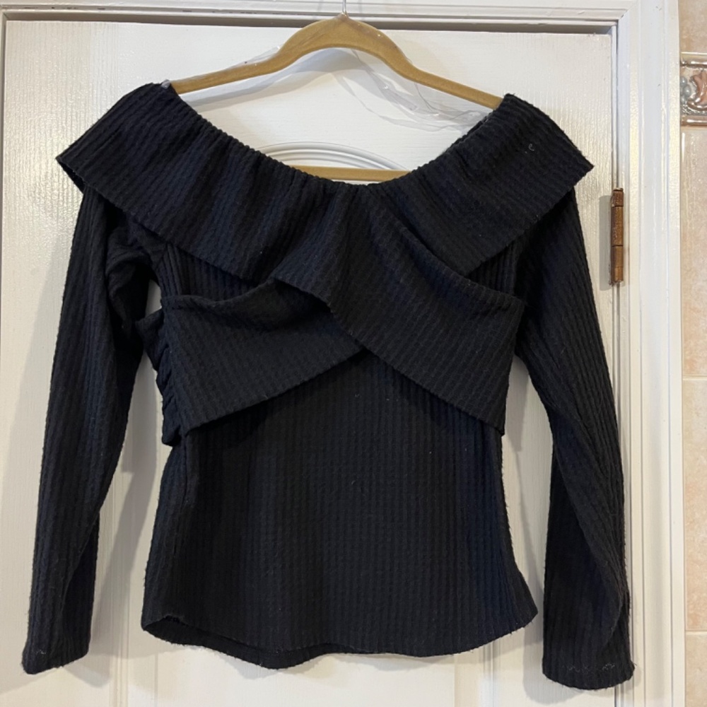 Off-The-Shoulder Waffle Knit Sweater/Black/Size Medium - Picture 2 of 5